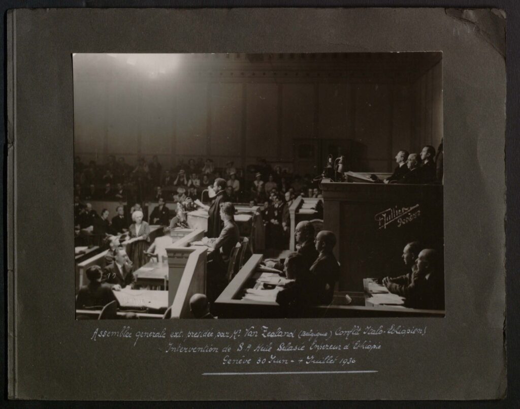 photography "Sixteenth Assembly of the League of Nations. Bâtiment électoral. Haile Selassie holding a speech related to the Italo-Ethiopian dispute"